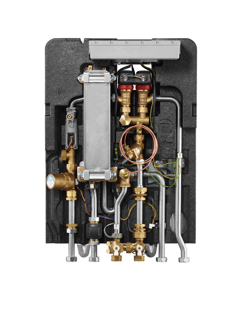 Buderus Logamax kompakt WS170-35 UE / Wohn.station 35kW direkt, Unterputz